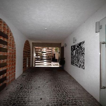 Hotel Arkadia Pecs Bagian luar foto