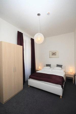 Hotel Arkadia Pecs Bagian luar foto
